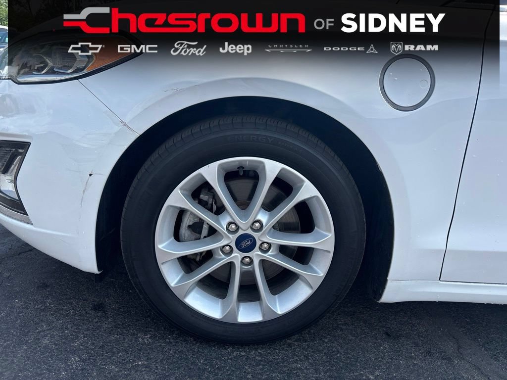 Used 2020 Ford Fusion Energi Titanium FWD image 9