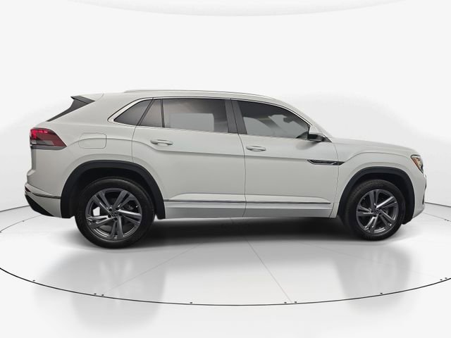 Used 2024 Volkswagen Atlas Cross Sport SEL R-Line AWD/4WD image 12