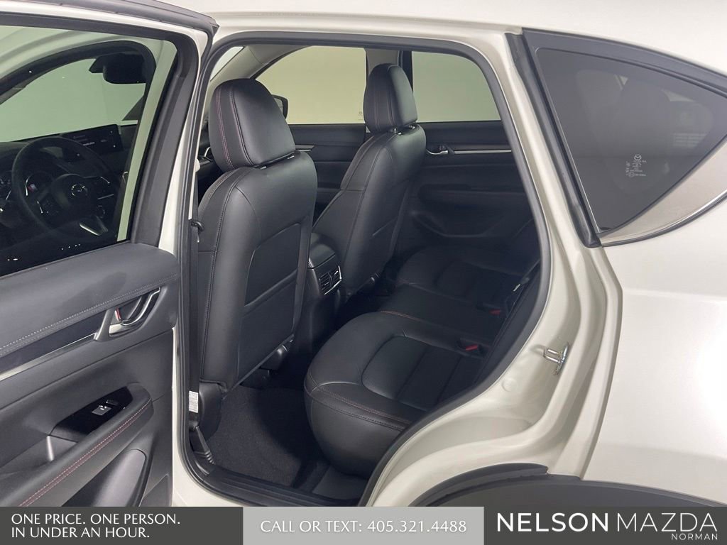 Used 2025 MAZDA CX-5 Carbon Edition AWD/4WD image 13