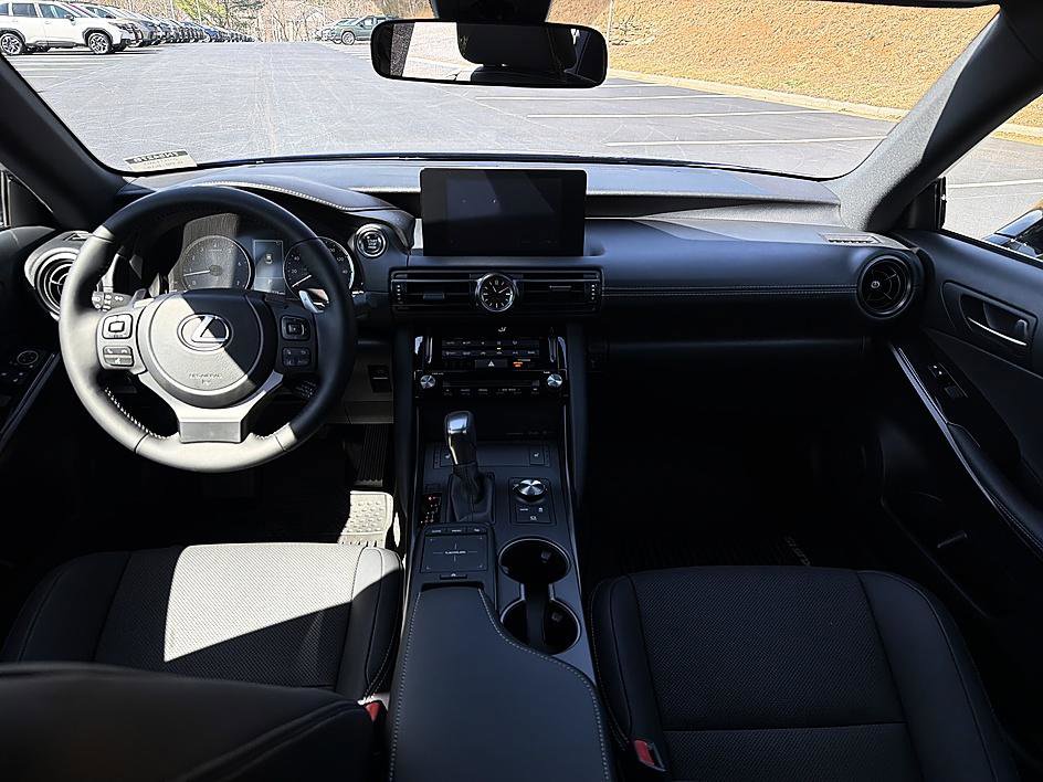 Used 2025 Lexus IS 350 F Sport image 18