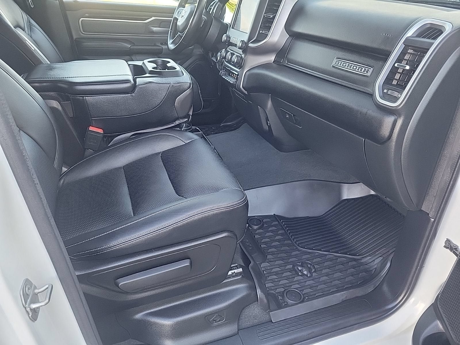 Used 2022 RAM 1500 Big Horn AWD/4WD image 15