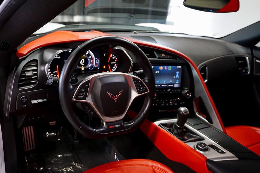 Used 2015 Chevrolet Corvette Z06 w/ Z07 Performance Package image 63