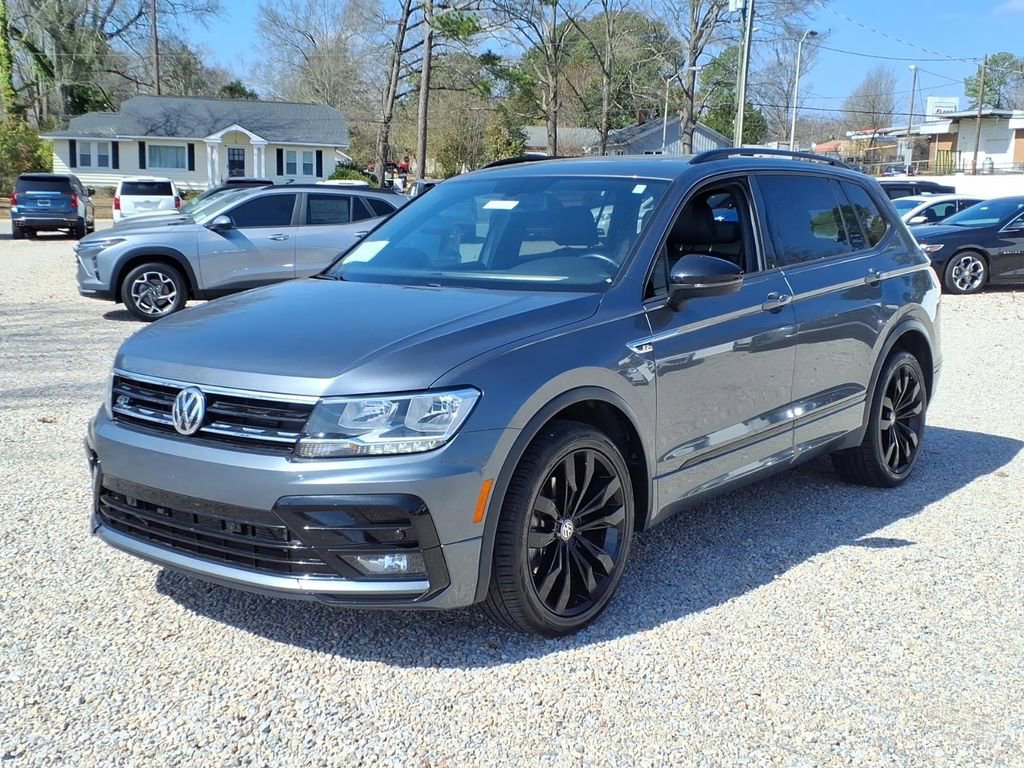 Used 2021 Volkswagen Tiguan SE R-Line image 3