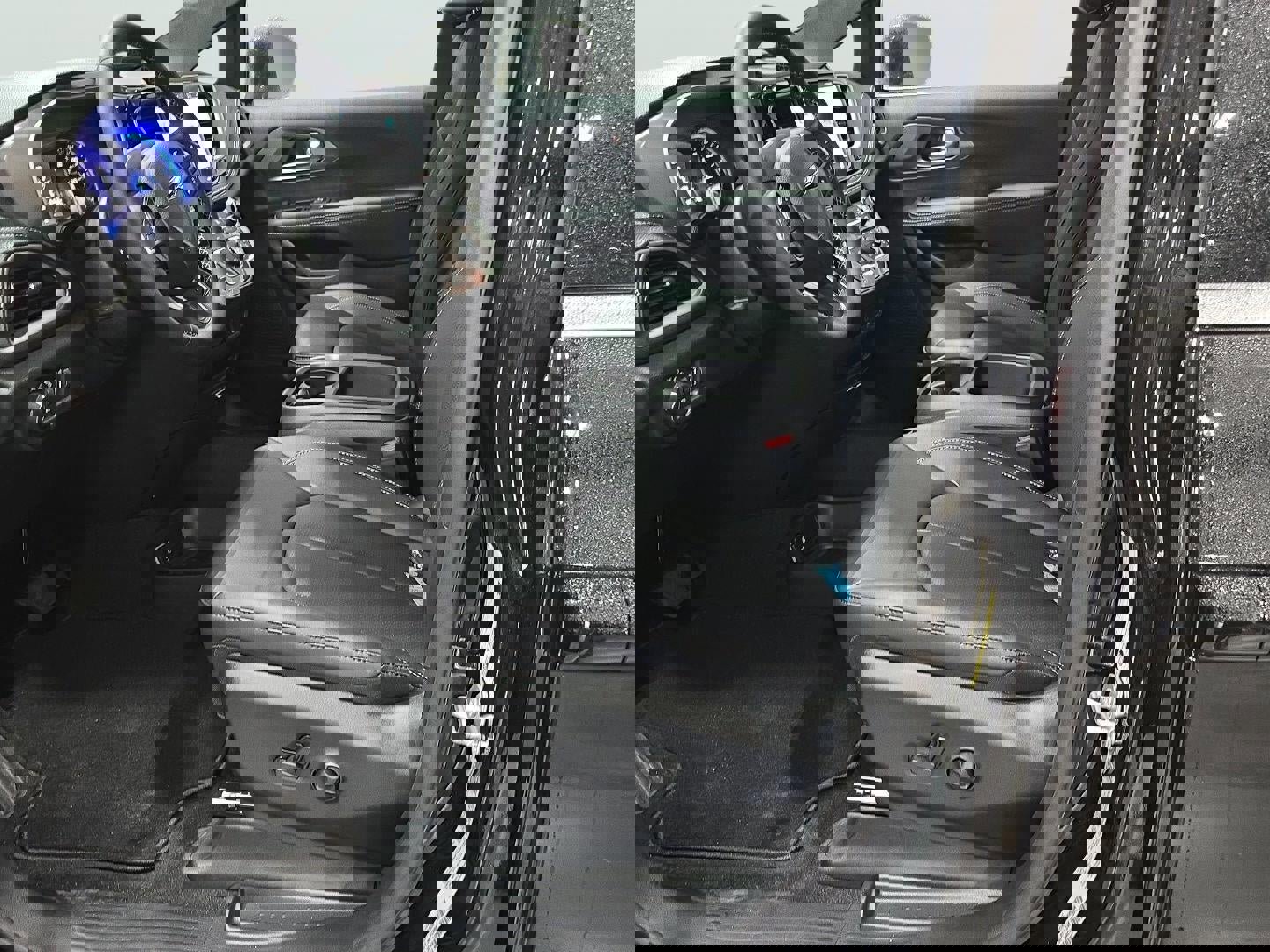 New 2026 Chrysler Pacifica Select image 7