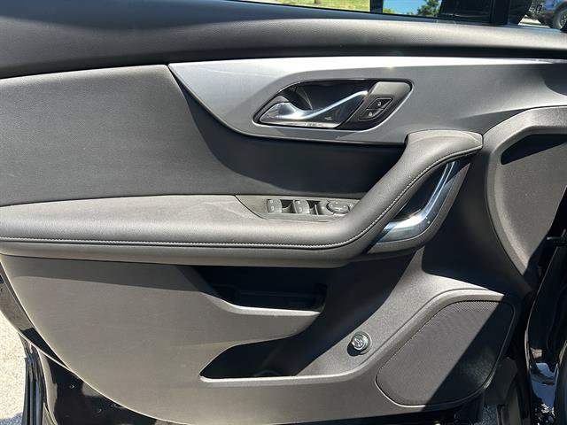 Certified 2019 Chevrolet Blazer LT FWD image 14