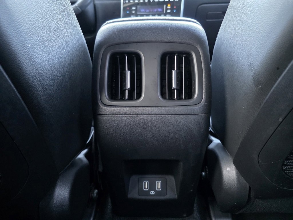 Used 2023 Hyundai Tucson Limited w/ Winter Package image 17