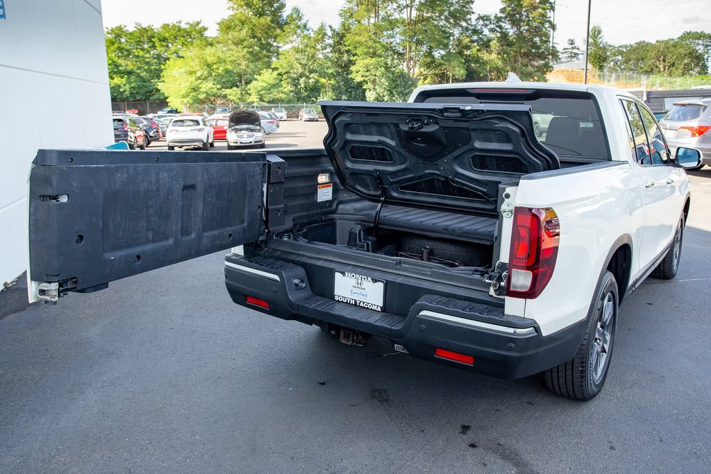 Certified 2017 Honda Ridgeline RTL-E image 19
