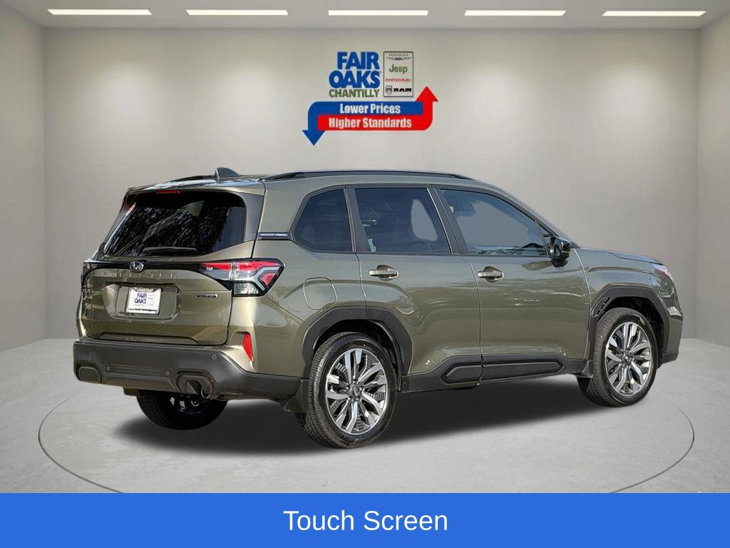 Used 2025 Subaru Forester Touring AWD/4WD image 8