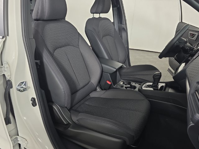 Certified 2025 Subaru Forester Premium AWD/4WD image 30