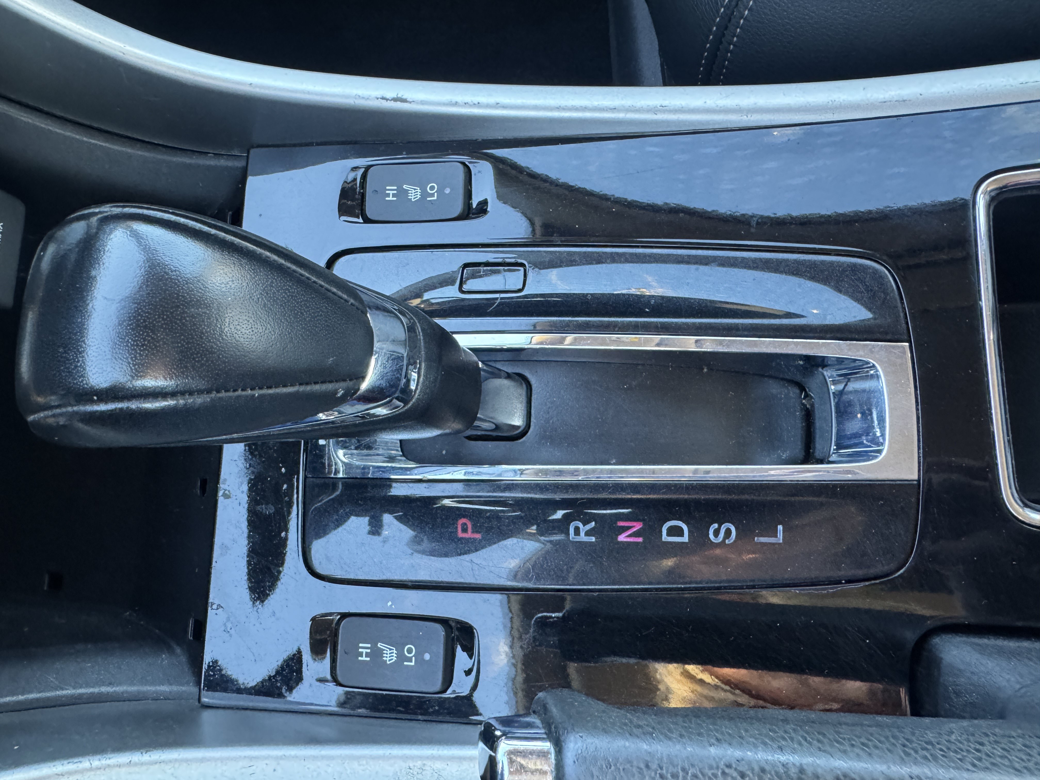 Used 2017 Honda Accord EX-L image 10