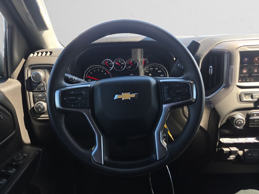 Used 2022 Chevrolet Silverado 1500 Custom w/ LPO, Blackout Package AWD/4WD image 13