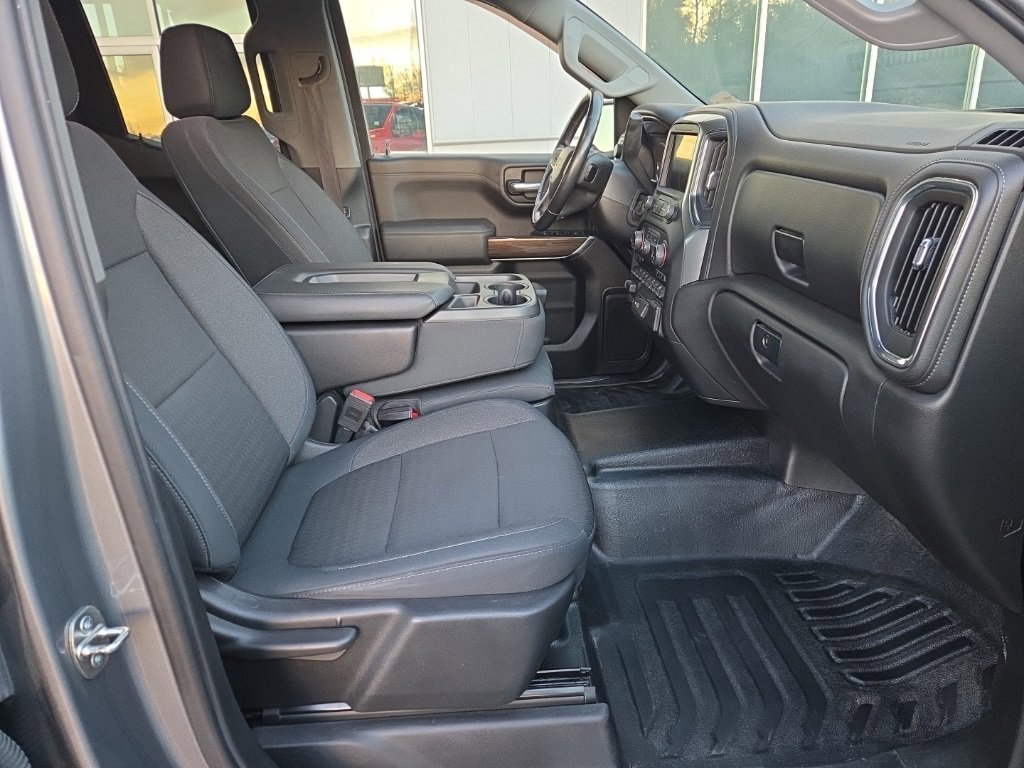 Used 2019 Chevrolet Silverado 1500 LT image 34