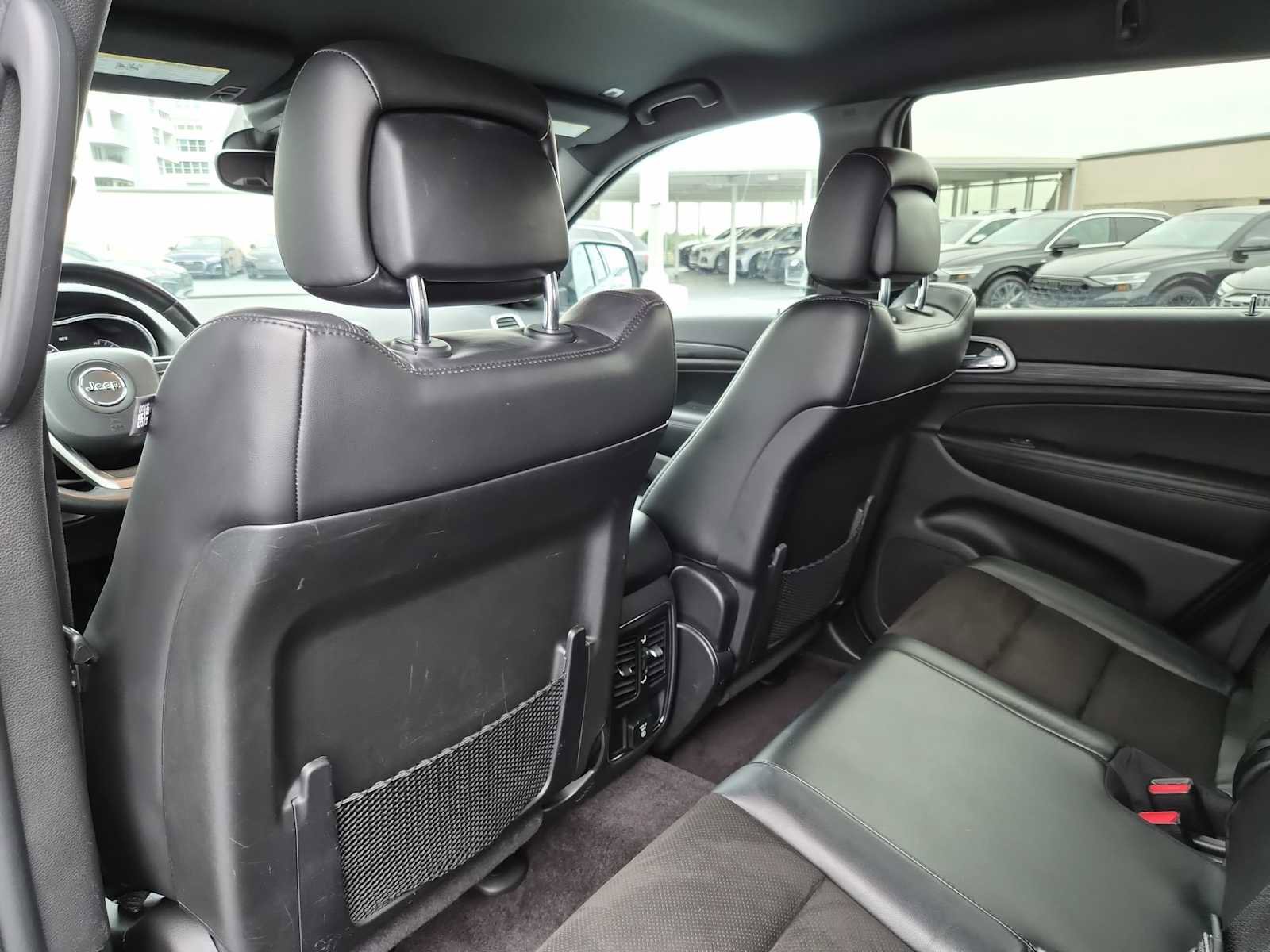 Used 2019 Jeep Grand Cherokee Altitude image 17