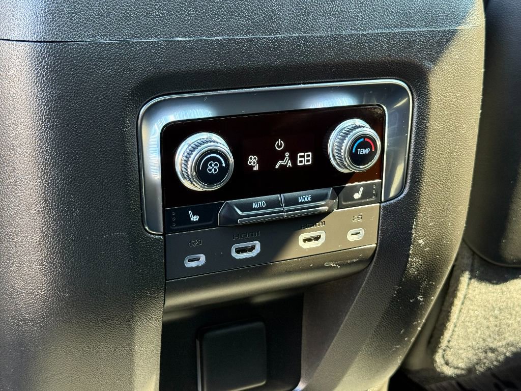 Used 2024 GMC Yukon Denali Ultimate image 29
