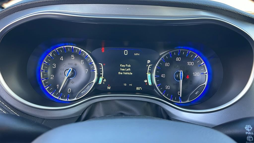 New 2025 Chrysler Pacifica Limited image 20