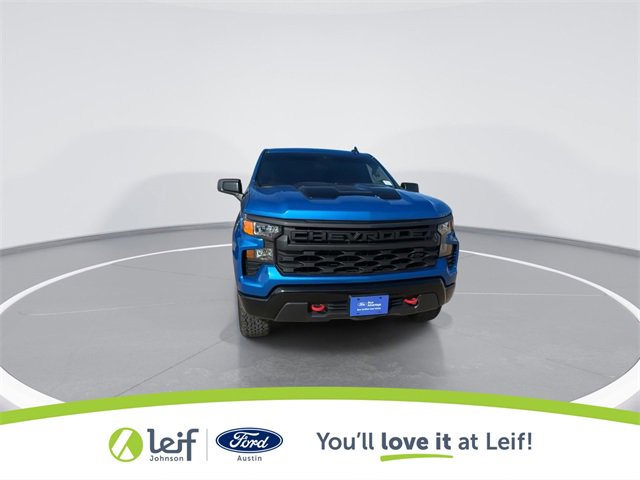 Used 2024 Chevrolet Silverado 1500 Custom Trail Boss w/ LPO, Dark Essentials Package image 3