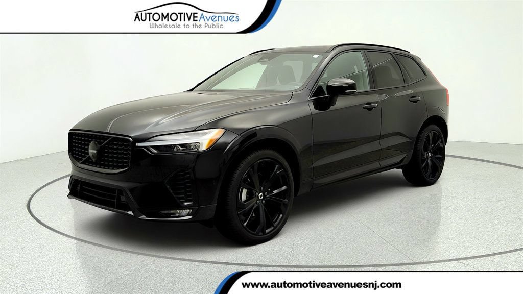 Used 2025 Volvo XC60 B5 Ultra w/ Protection Package Premier AWD/4WD image 1
