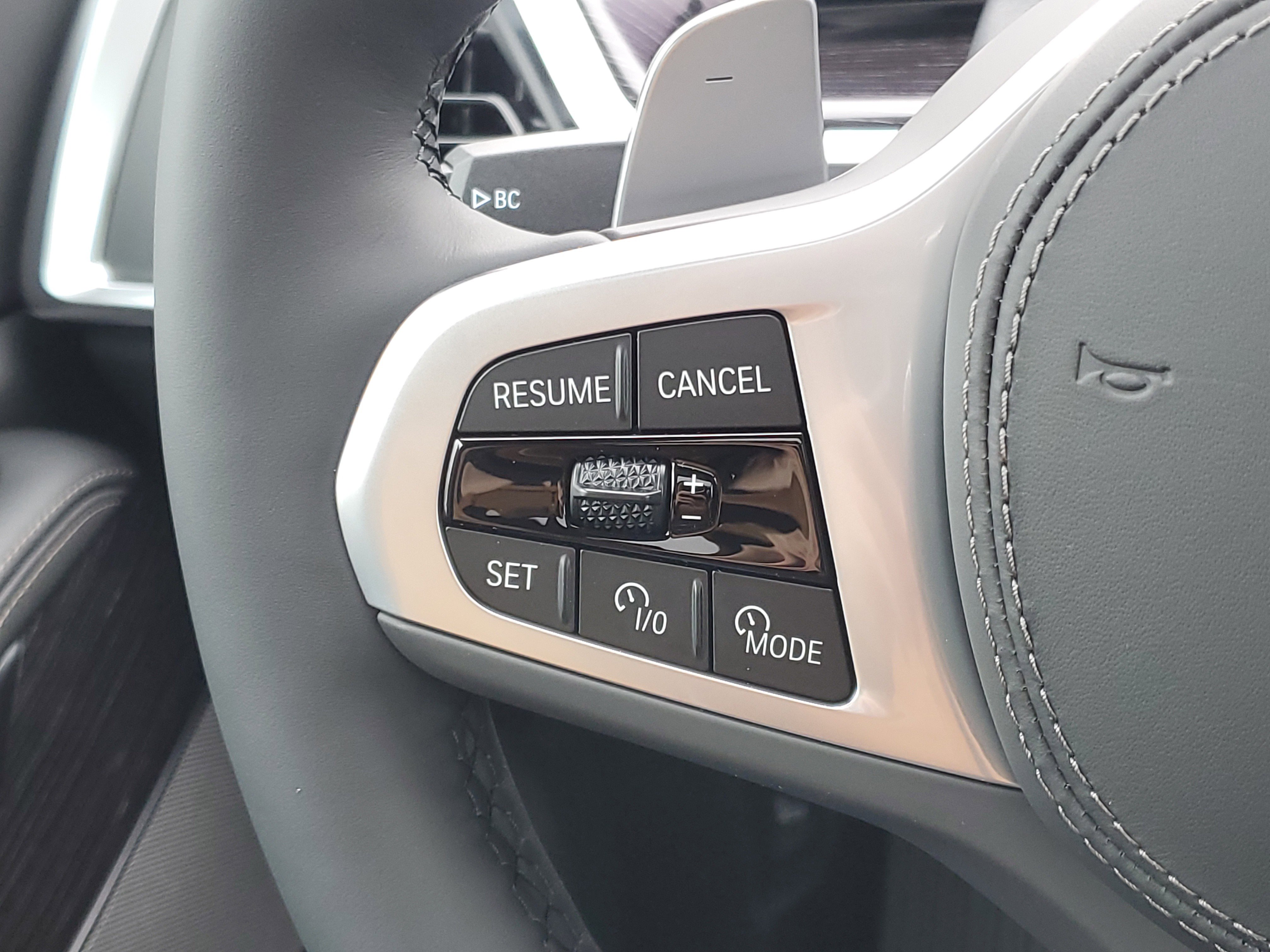 New 2026 BMW X5 xDrive50e image 12