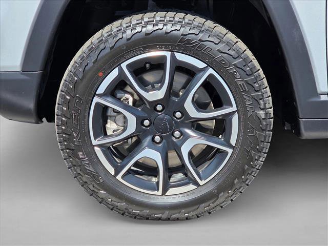 Used 2024 Jeep Compass Trailhawk AWD/4WD image 23