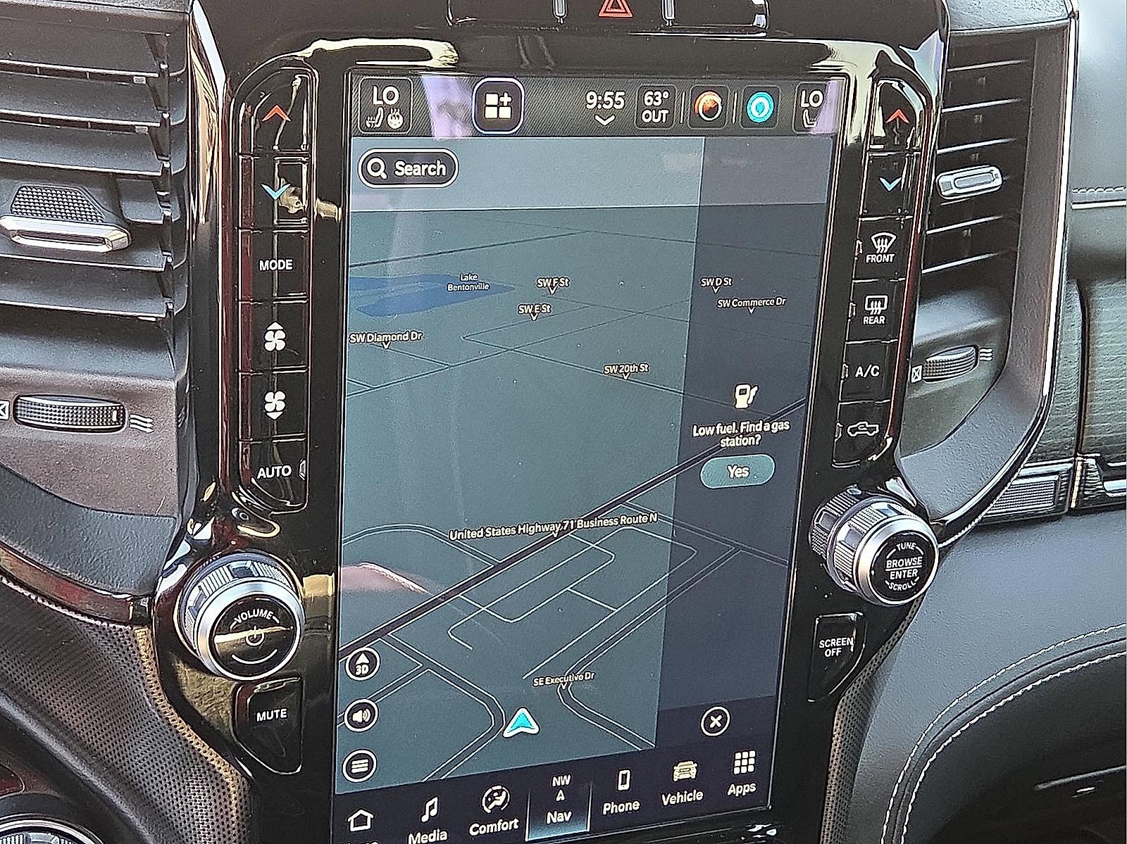 Used 2022 RAM 1500 Limited image 18