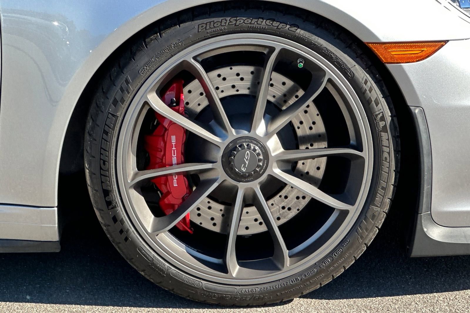 Used 2015 Porsche 911 GT3 image 38