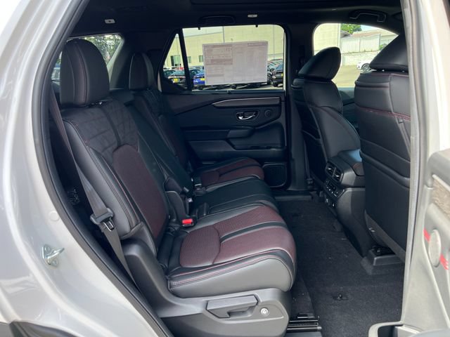 New 2026 Honda Pilot Black Edition image 11