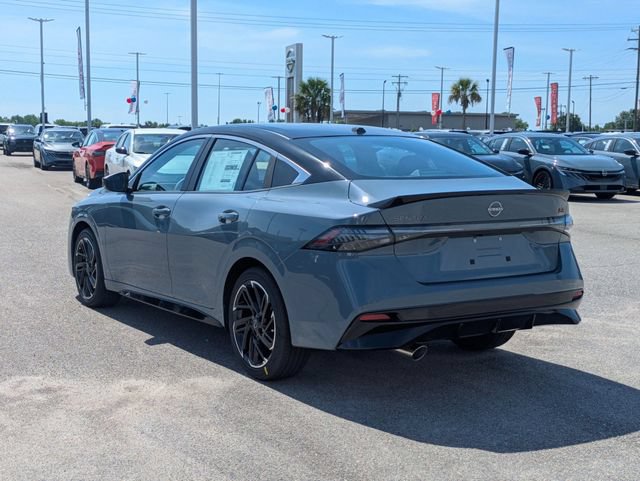 New 2026 Nissan Sentra SR w/ SR All Weather Package FWD image 5