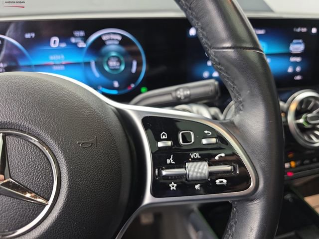 Used 2023 Mercedes-Benz GLB 250 4MATIC image 41
