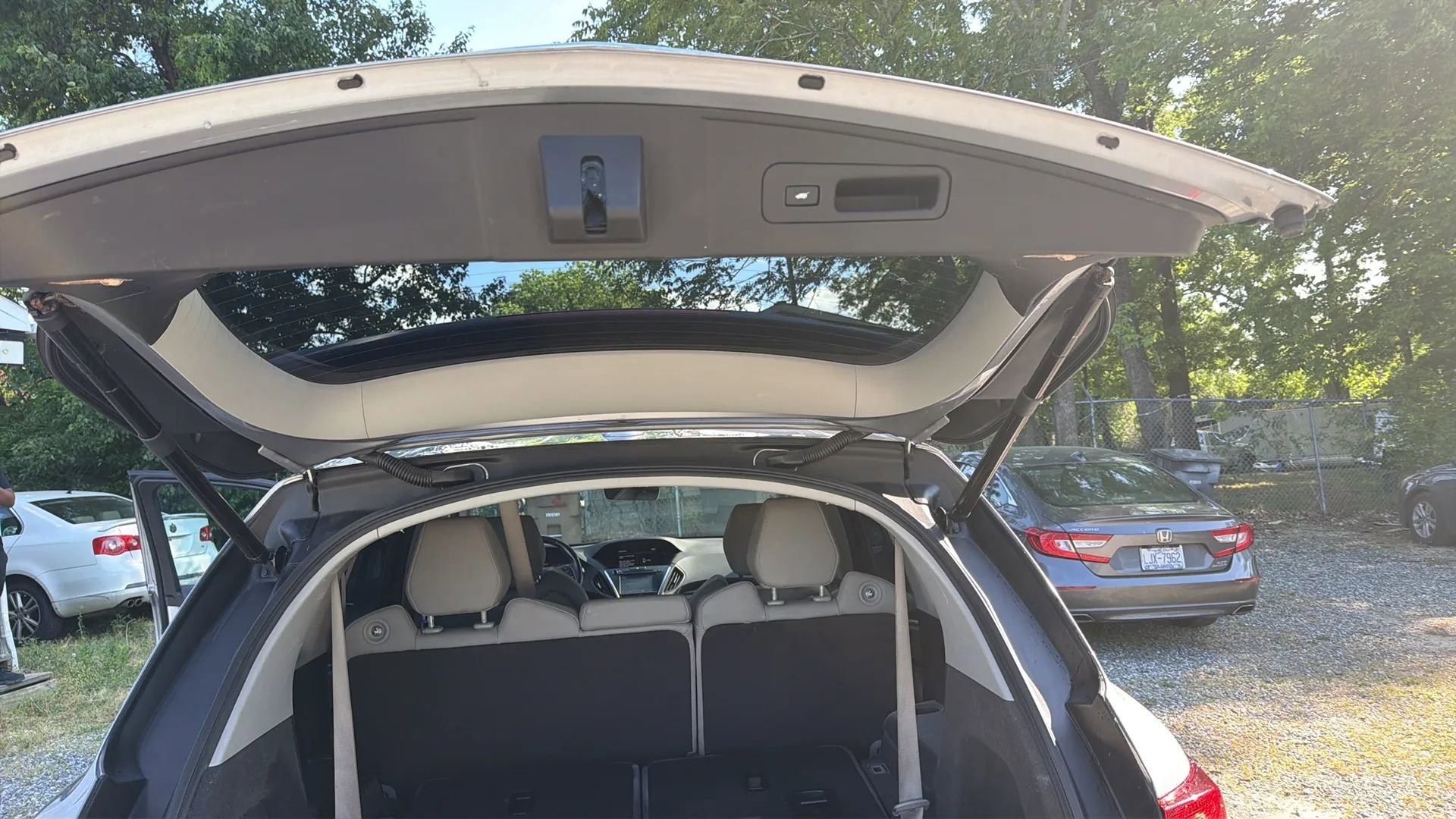 Used 2019 Acura MDX SH-AWD image 32