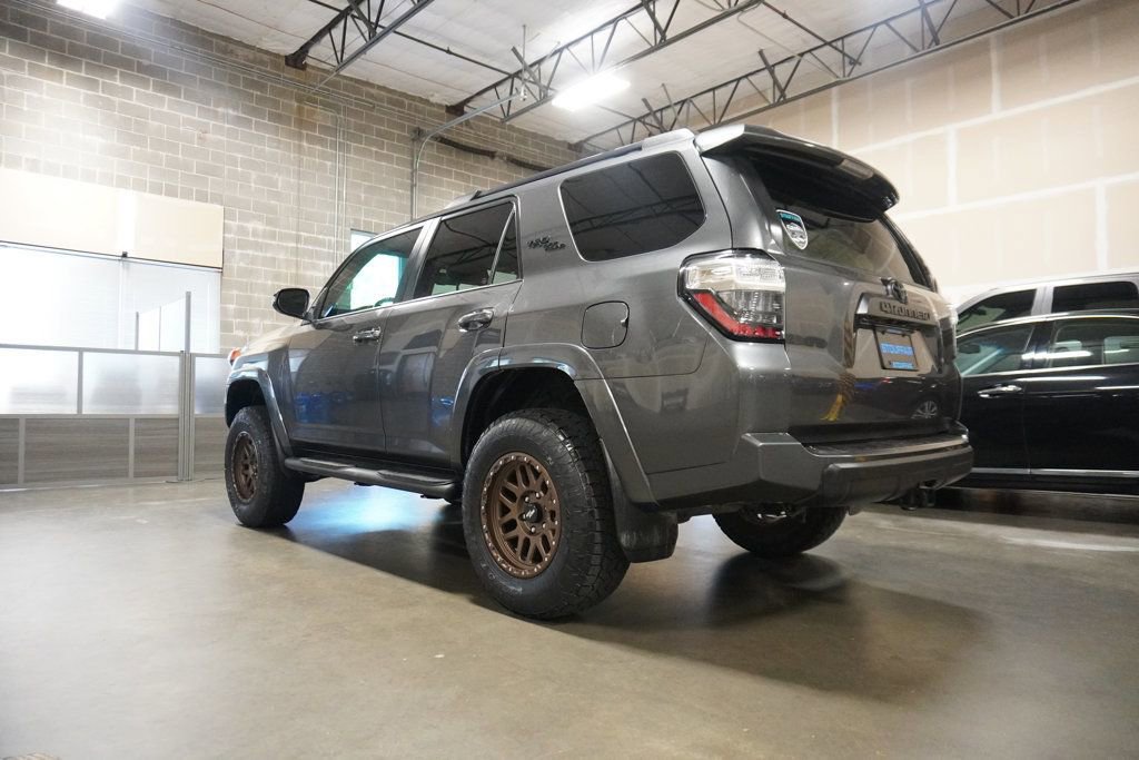 Used 2019 Toyota 4Runner TRD Off-Road Premium image 3