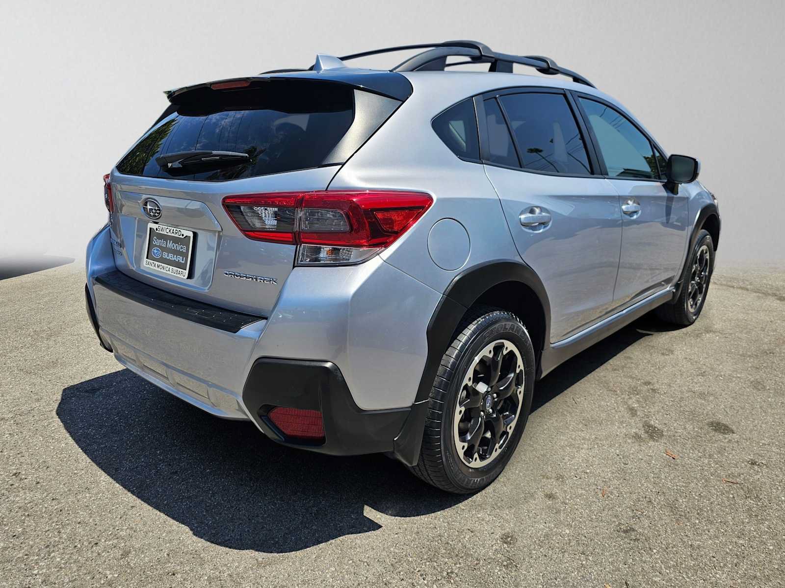 Used 2022 Subaru Crosstrek 2.0i Premium w/ Popular Package #2 AWD/4WD image 3