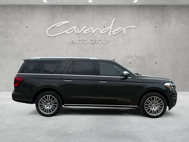 Used 2022 Ford Expedition Max Platinum AWD/4WD image 18