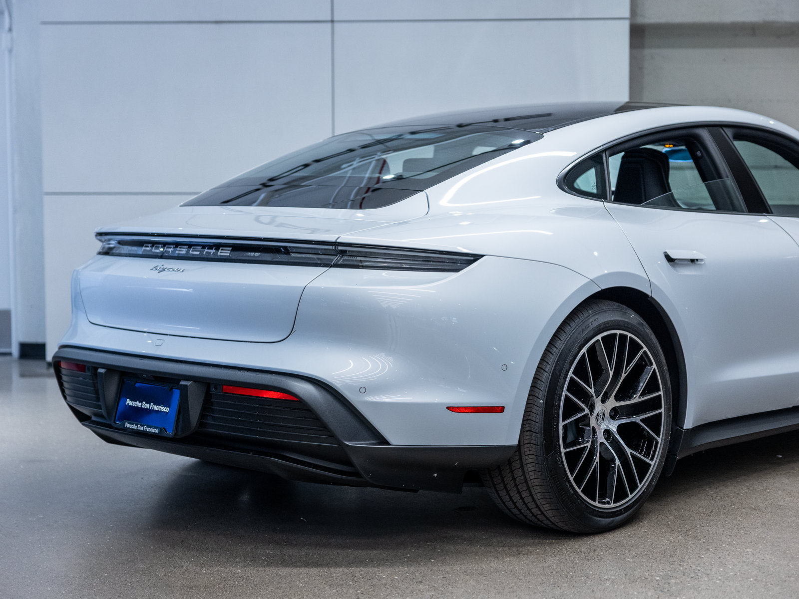 New 2026 Porsche Taycan RWD image 27