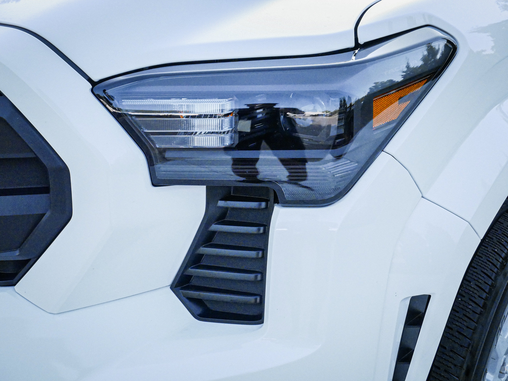 Used 2026 Toyota Tacoma SR5 RWD image 6
