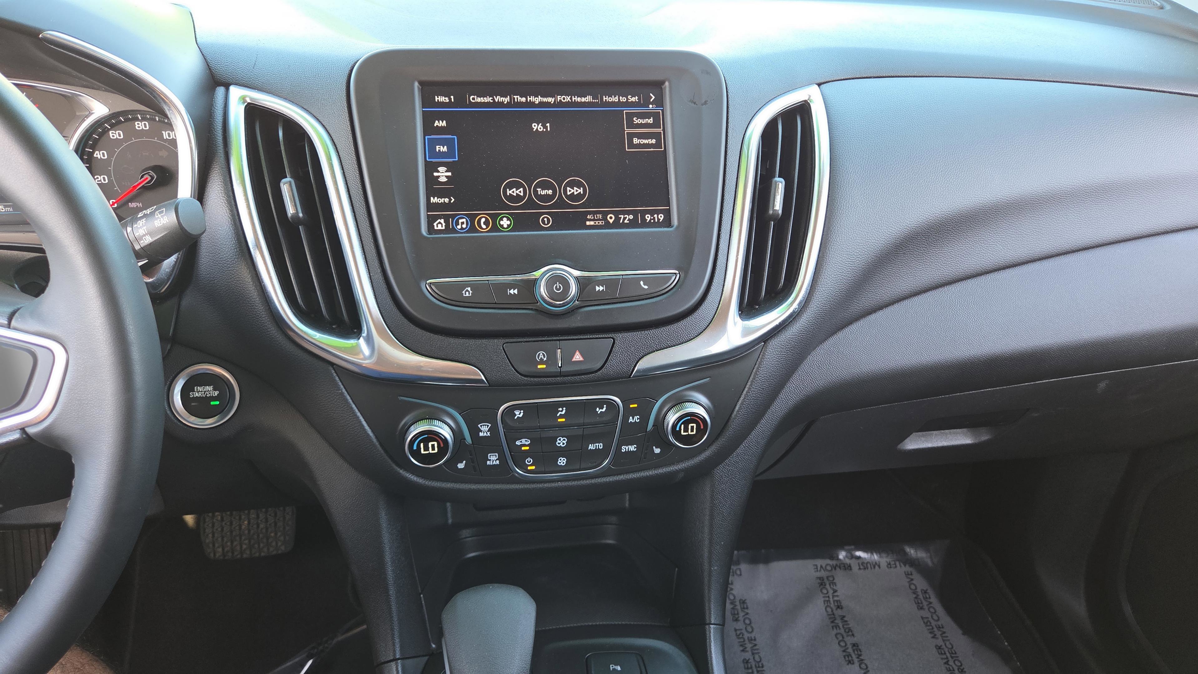 Used 2024 Chevrolet Equinox LT image 30