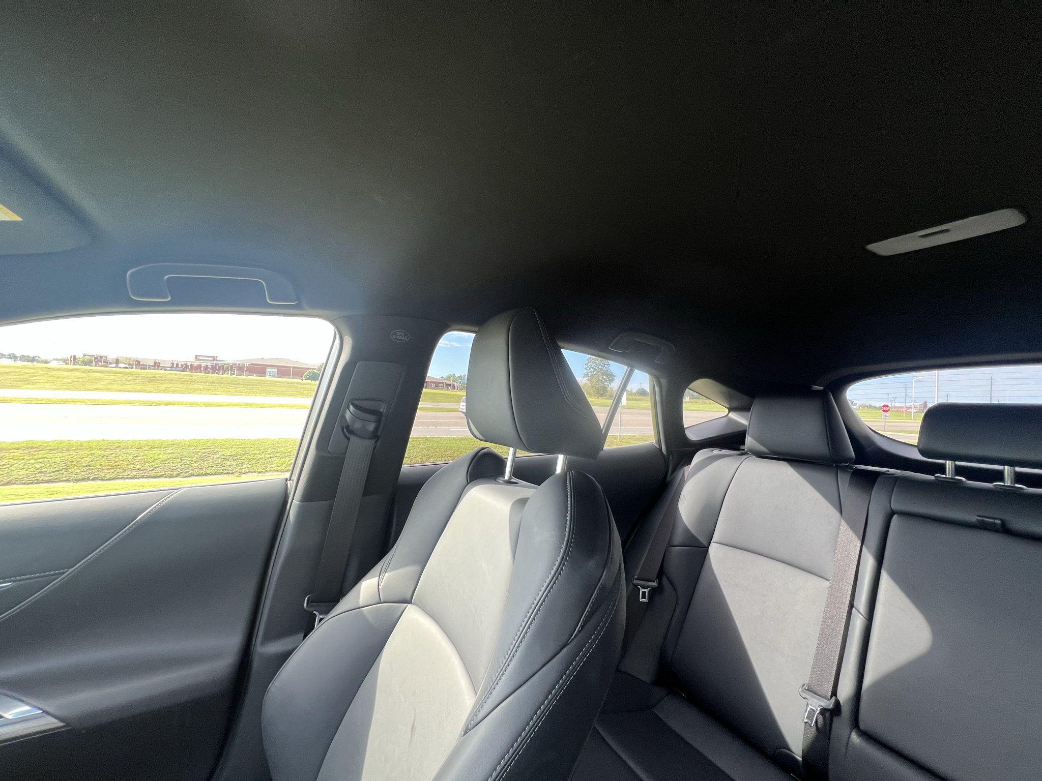 Used 2022 Toyota Venza XLE AWD/4WD image 25