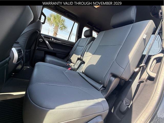 Certified 2023 Lexus GX 460 Premium AWD/4WD image 11
