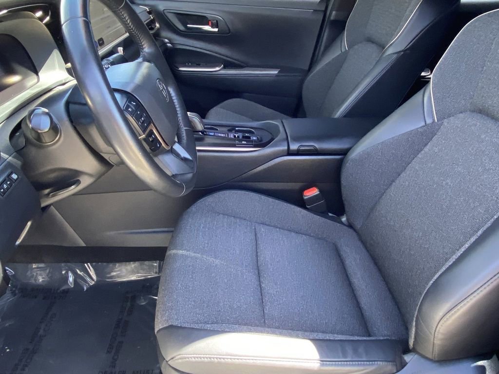 Certified 2023 Toyota Crown XLE image 23