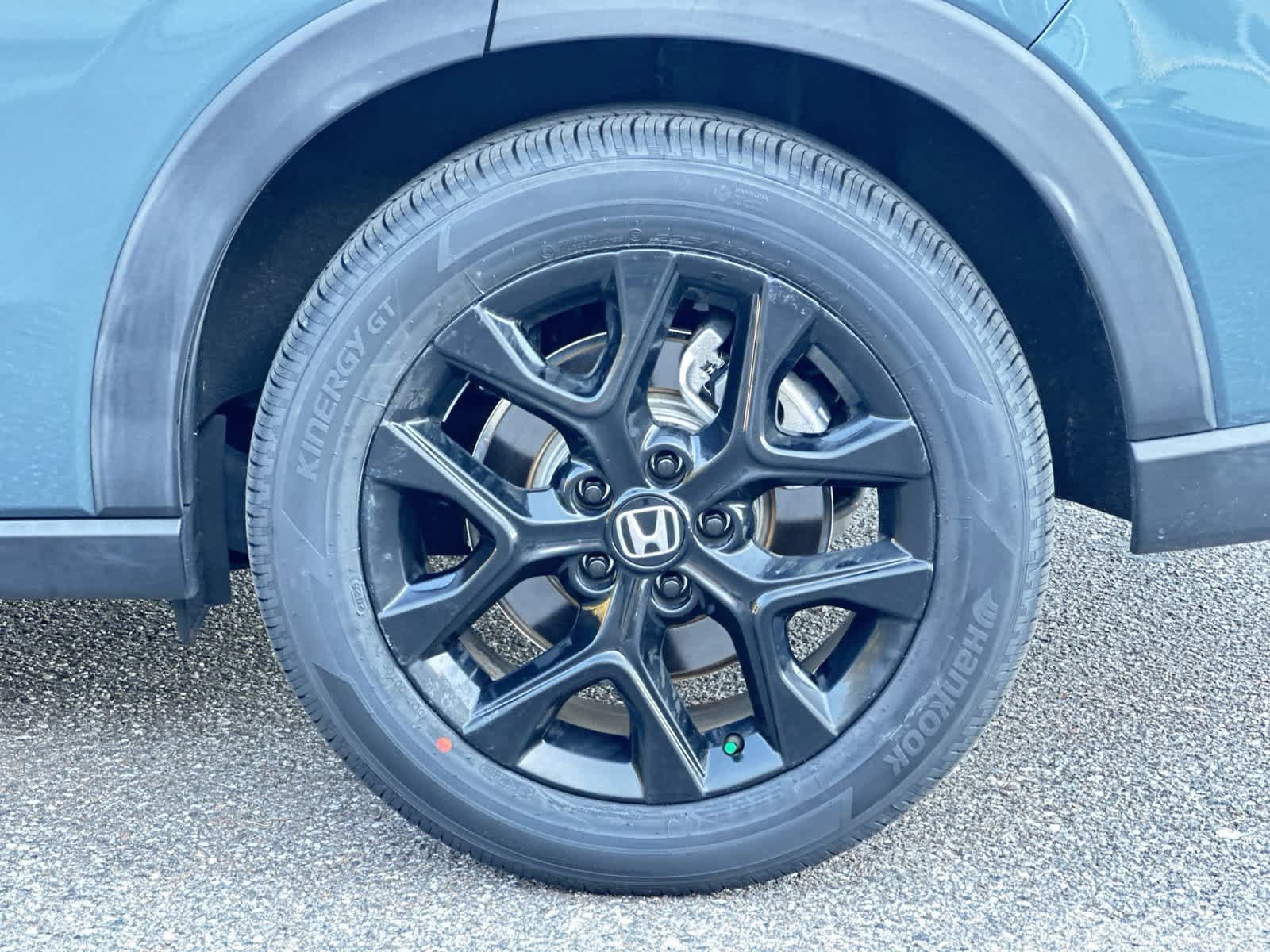 Certified 2025 Honda HR-V Sport image 11