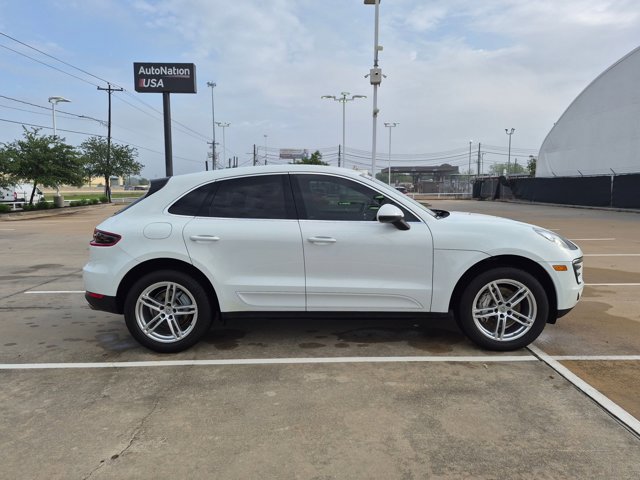 Used 2016 Porsche Macan S image 4