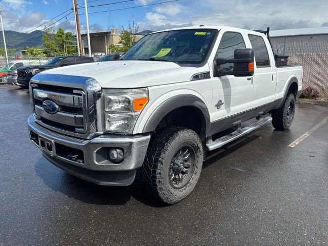 Used 2014 Ford F250 Lariat w/ Lariat Interior Package image 4