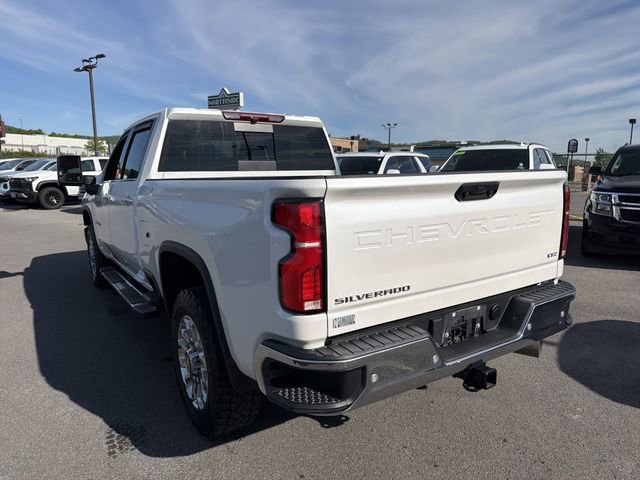 Used 2024 Chevrolet Silverado 2500 LTZ w/ LTZ Convenience Package AWD/4WD image 8