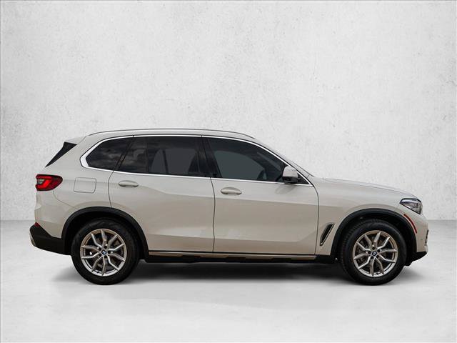Certified 2023 BMW X5 xDrive40i w/ Premium Package AWD/4WD image 4