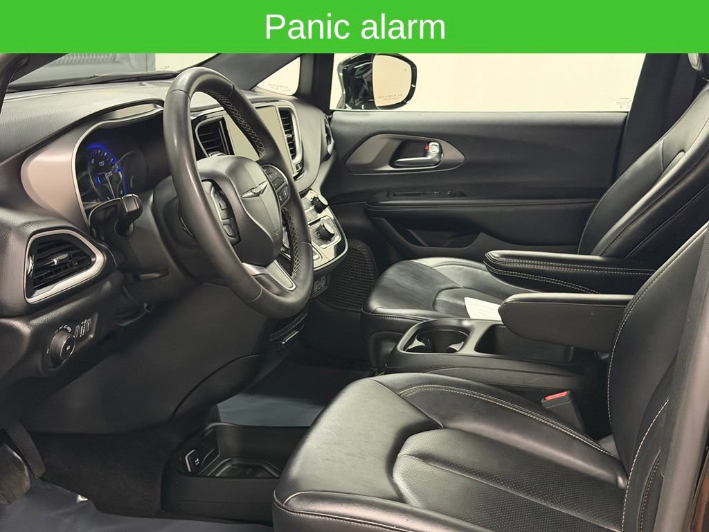Used 2025 Chrysler Pacifica Select FWD image 27
