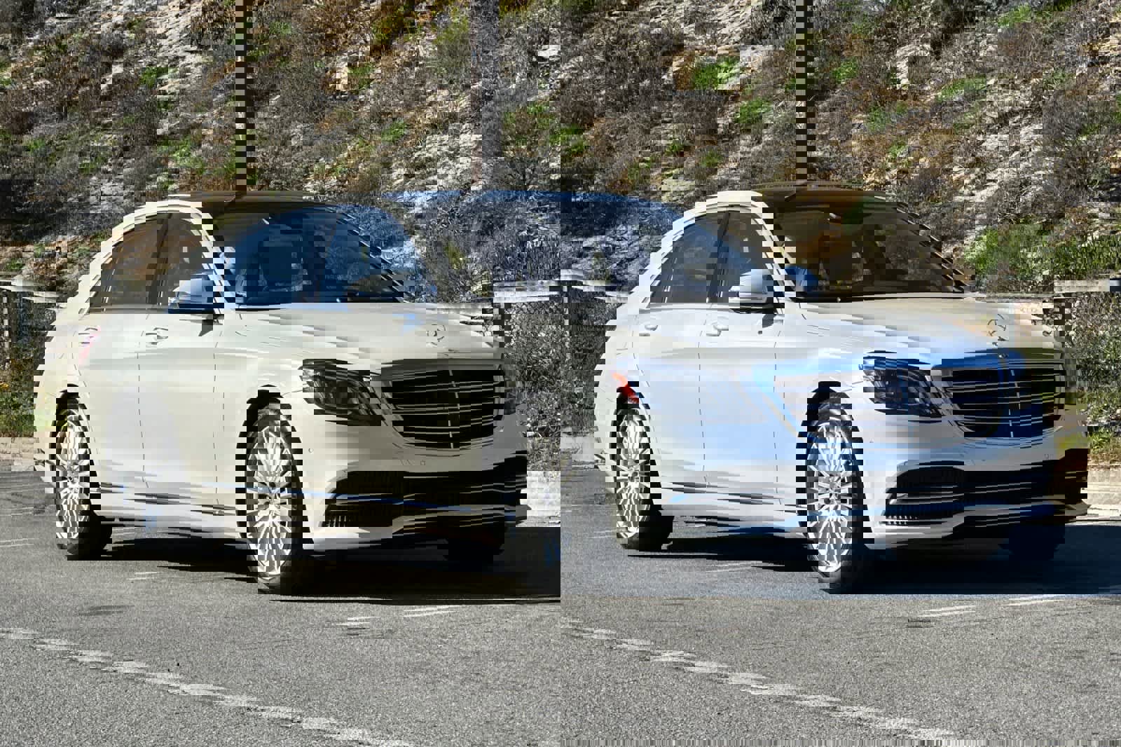 Used 2018 Mercedes-Benz S 560 Sedan image 5