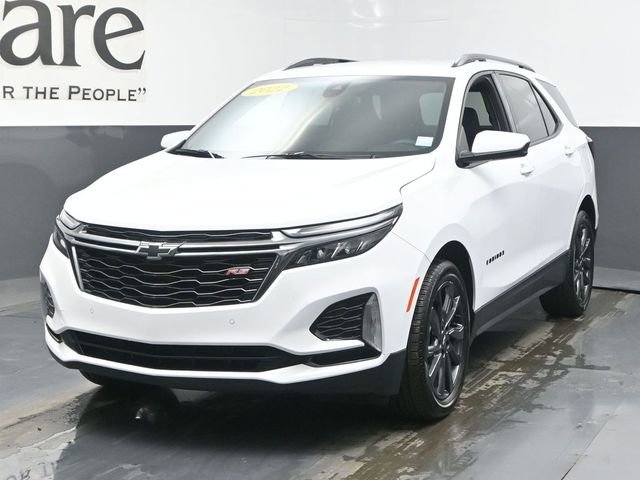 Used 2022 Chevrolet Equinox RS w/ LPO, Floor Liner Package image 7