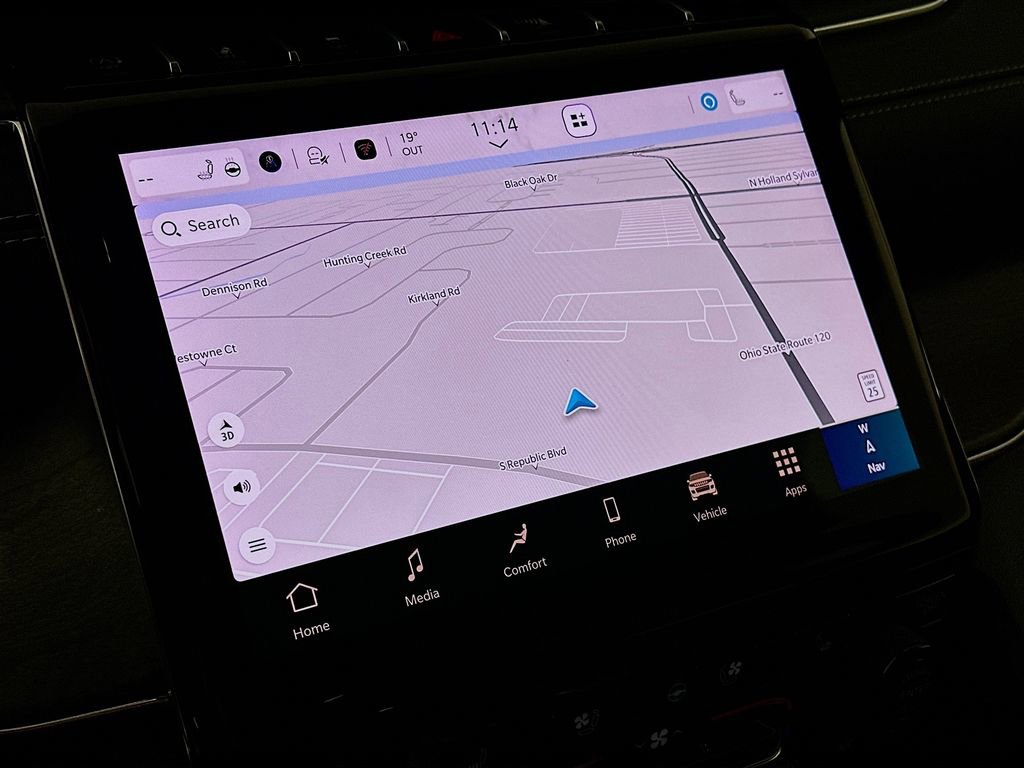 Certified 2024 Jeep Grand Cherokee Overland image 21