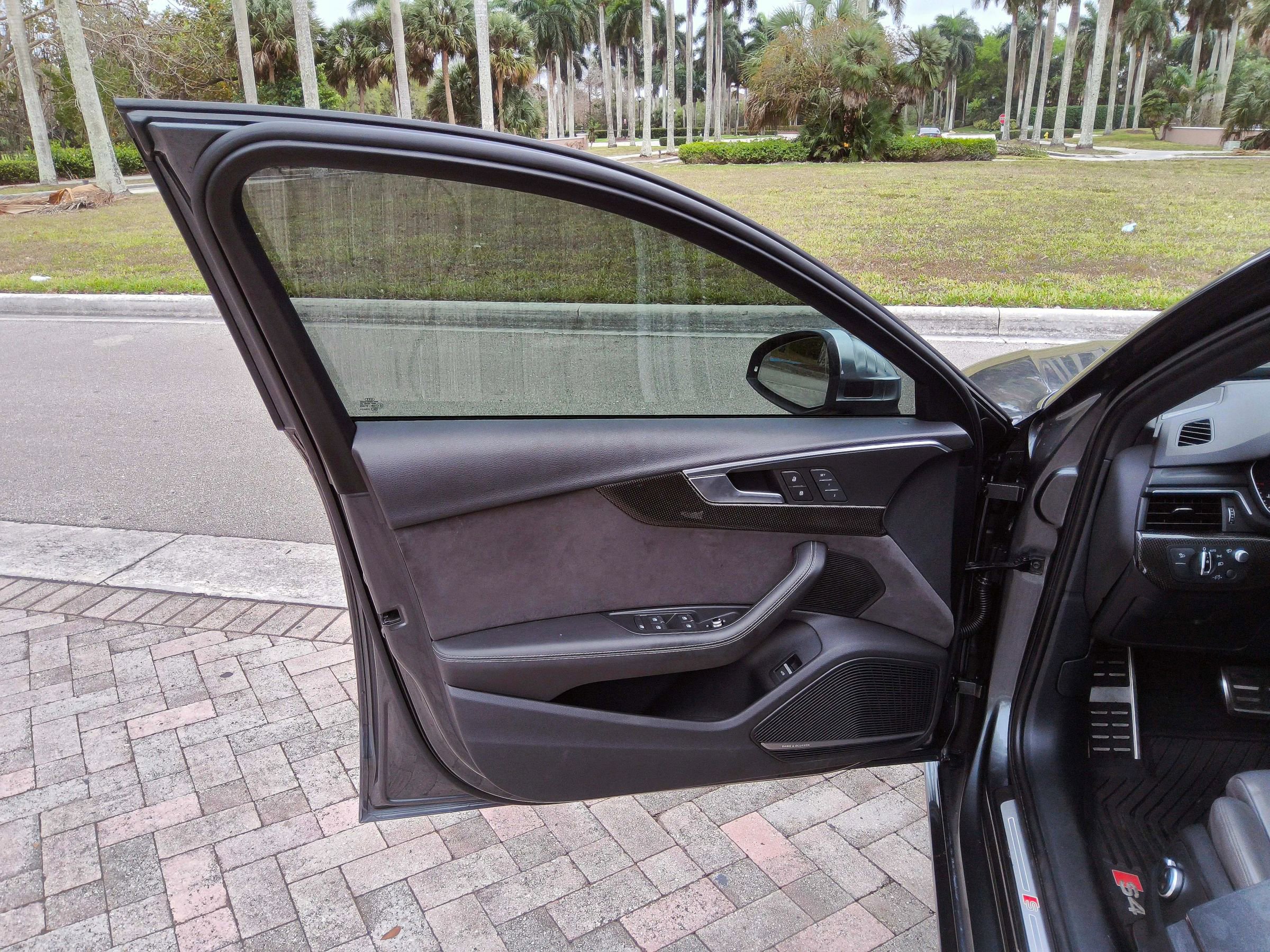 Used 2018 Audi S4 Premium Plus w/ Navigation Package image 22