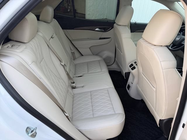 Used 2023 Buick Envision Avenir AWD/4WD image 16