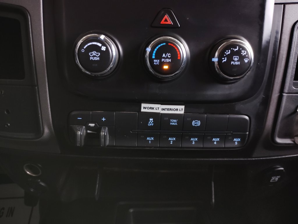 Used 2015 RAM 5500 Tradesman w/ Cold Weather Group AWD/4WD image 31